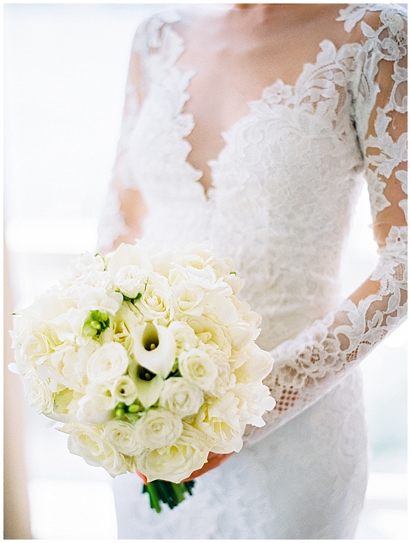 Pronovias Wedding Dress and Blue Vanda Designs Four Seasons Baltimore Classic and Elegant Wedding © Bonnie Sen Photography