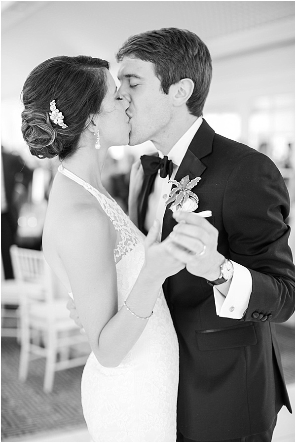 The Hay-Adams Wedding First Dance Kiss Black and White Photography © Bonnie Sen Photography
