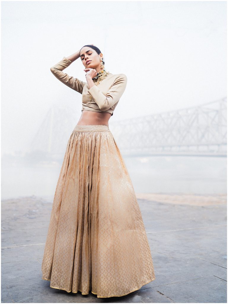 Kolkata Bridge Fashion Shoot Gold Lehenga RawMango RaniWalla Jewelers Bridelan © Bonnie Sen Photography