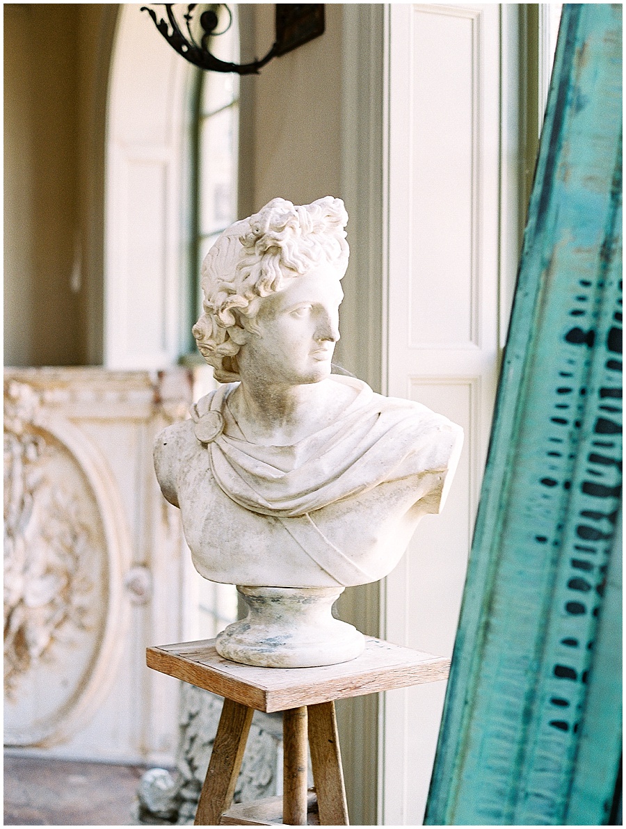 Jardin de Buis Marble Bust © Bonnie Sen Photography