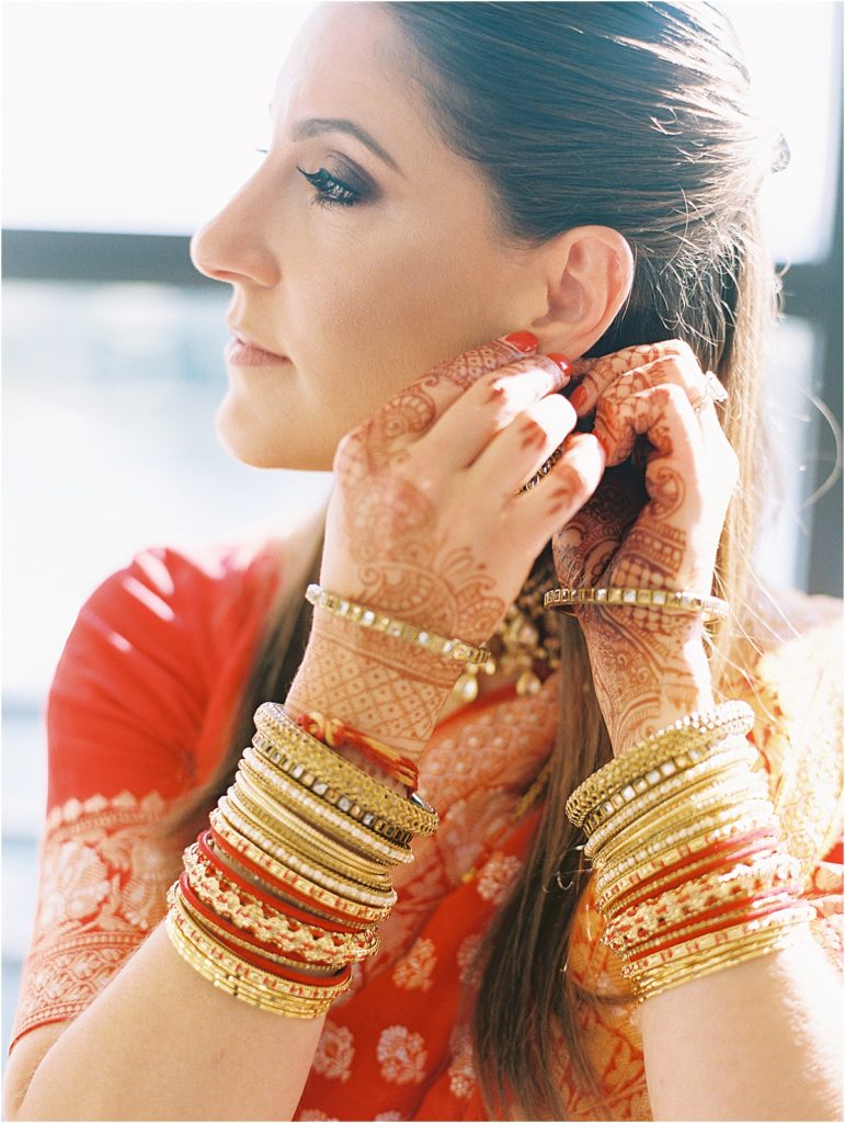 Bride Getting Ready Indian Wedding Henna © Bonnie Sen Photography