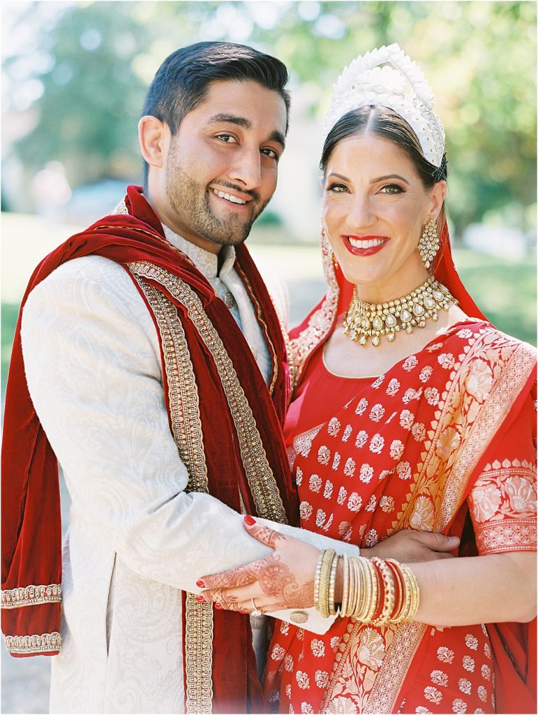 Indian Micro Wedding Bride in Red and Gold Saree © Bonnie Sen Photography