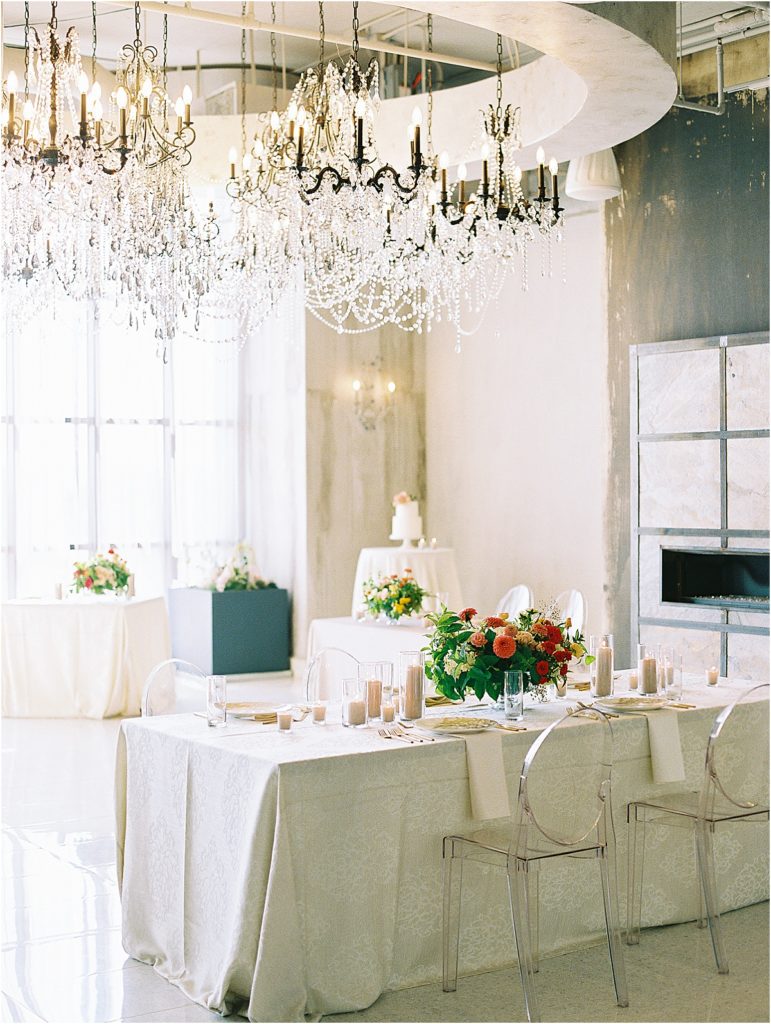 Modern White Wedding Reception La Vie Washington DC © Bonnie Sen Photography