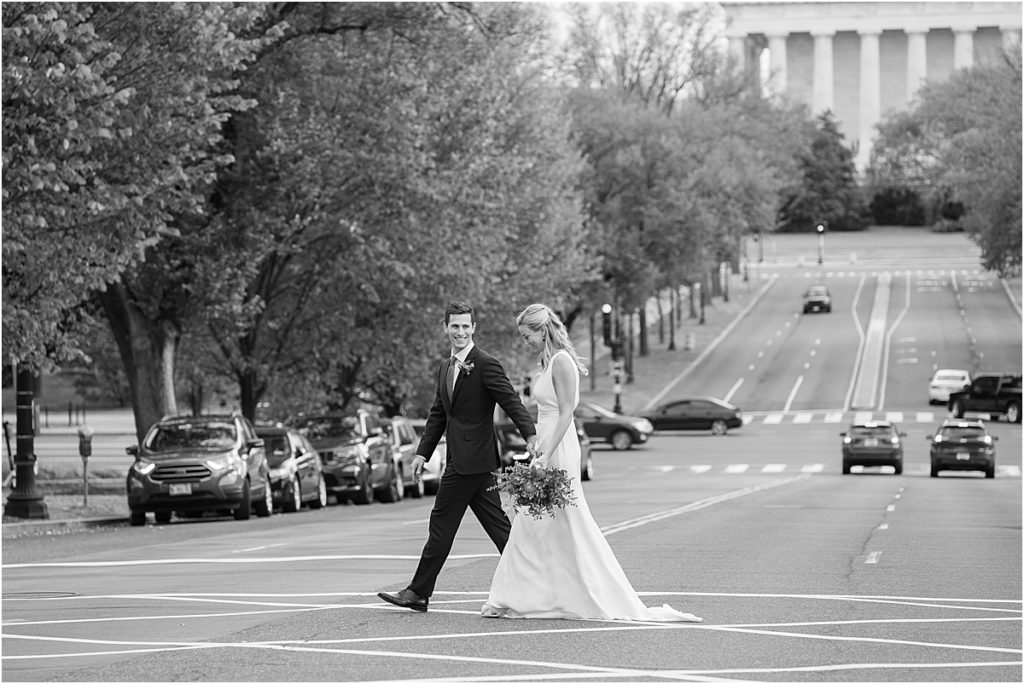 Black and White Washington DC Wedding Photos Monuments © Bonnie Sen Photography