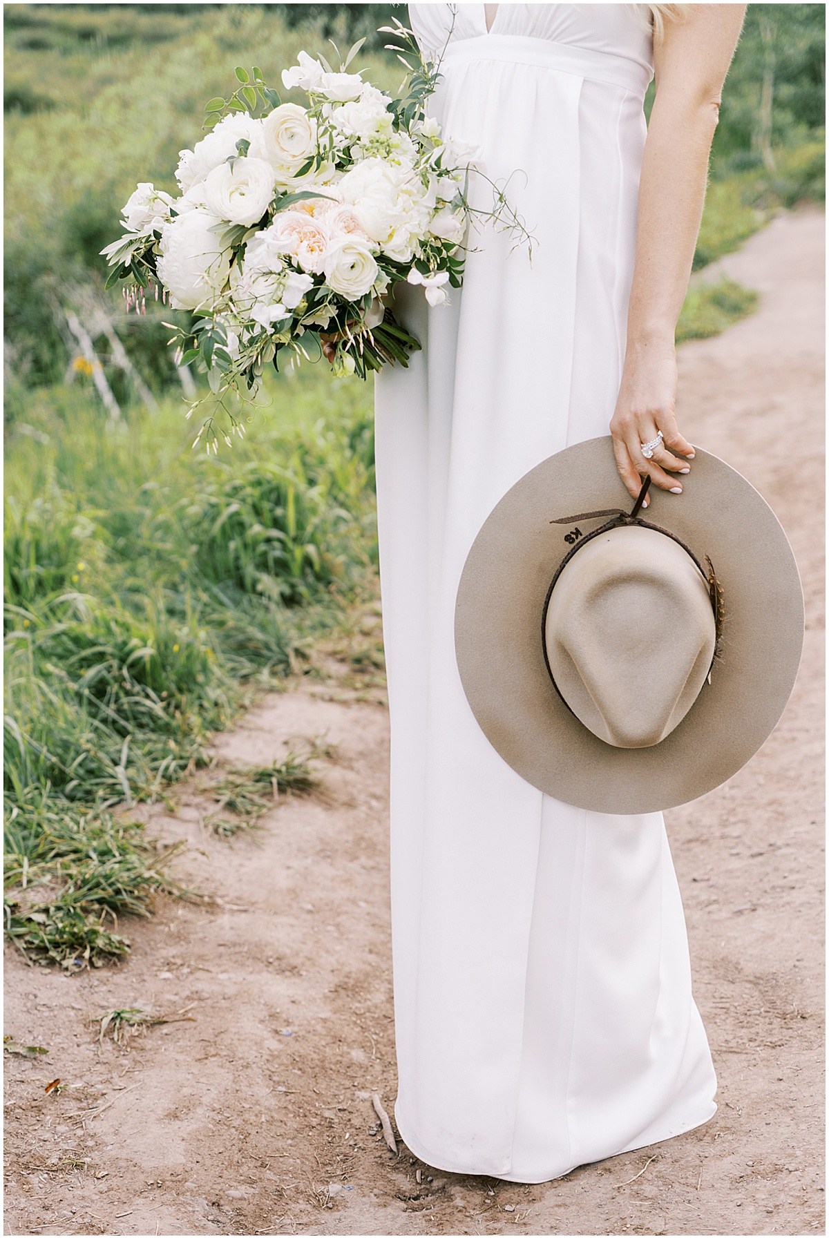 Colorado Bridal Style Bride Hat © Bonnie Sen Photography