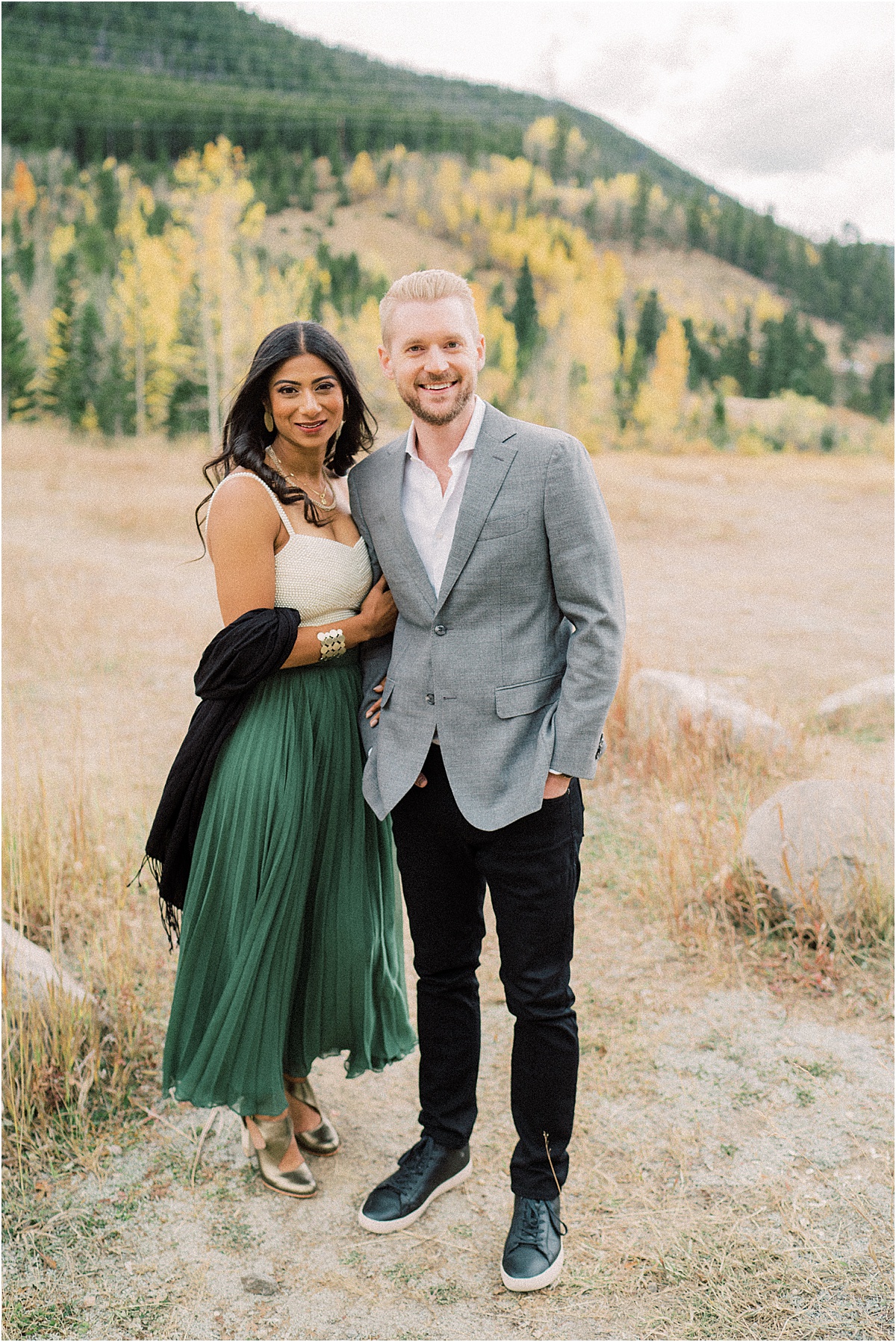 Colorado Mountain Engagement Shoot with Beautiful View © Bonnie Sen Photography