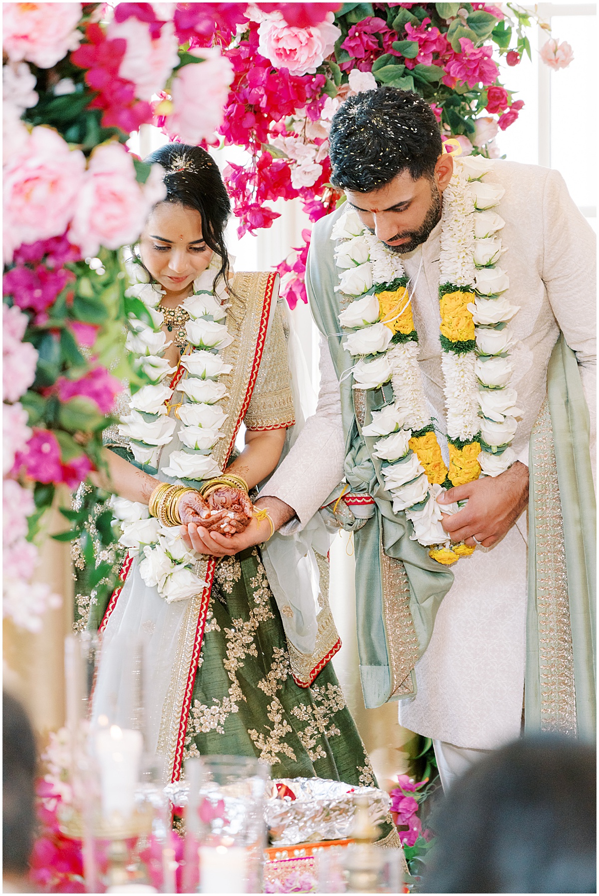 Modern White Indian Wedding Ceremony © Bonnie Sen Photography